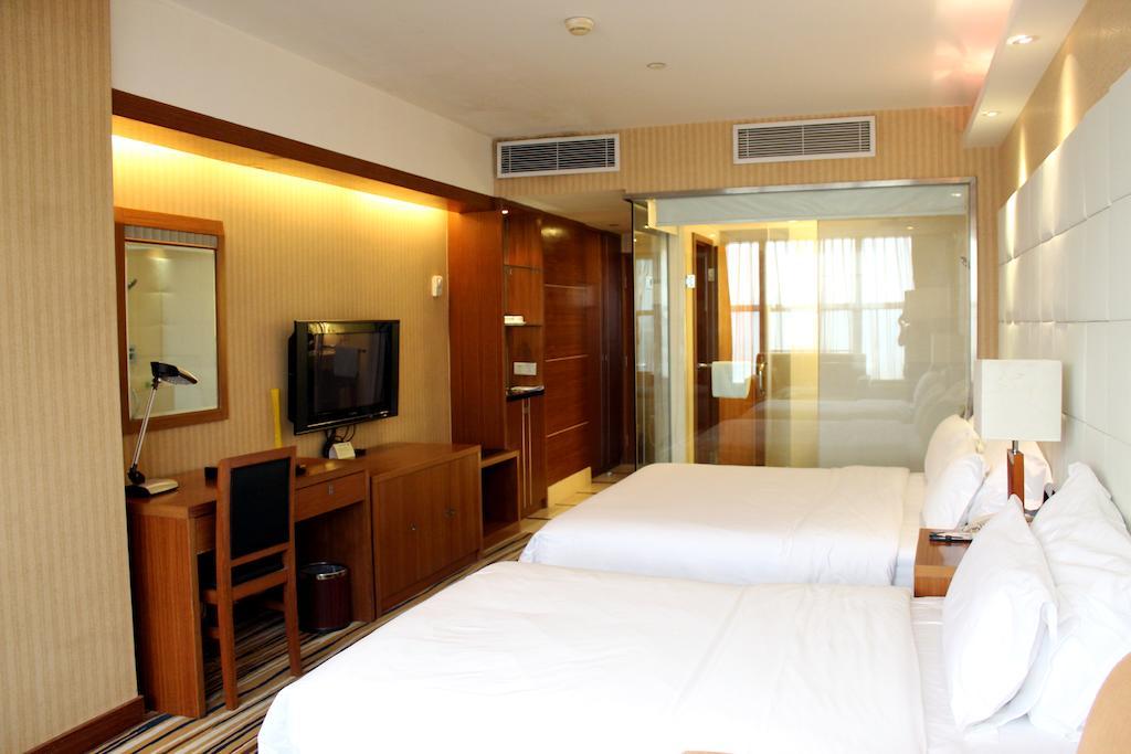 Shenzhen Luohu Railway Station Hotel - Commercial Building Номер фото